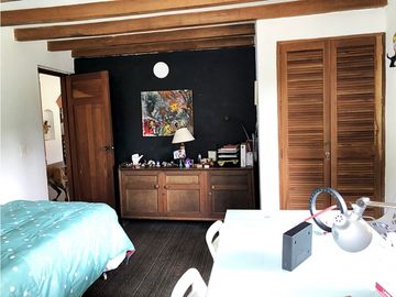 CASA CAMPESTRE EN CONJUNTO CERRADO EN LA VIA SAN ANTONIO LA CEJA.