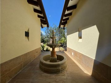 Casa campestre de 330 M² , 4 habitaciones ubicada en Quirama