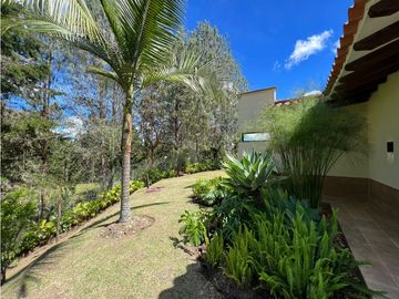 Casa campestre de 330 M² , 4 habitaciones ubicada en Quirama