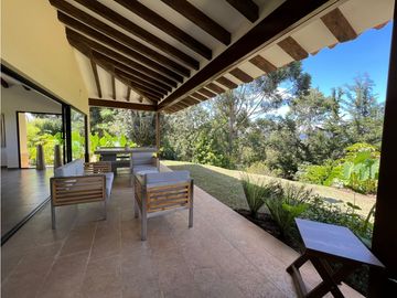 Casa campestre de 330 M² , 4 habitaciones ubicada en Quirama