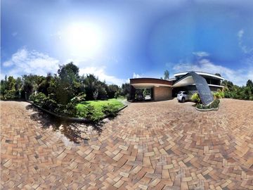 Venta de casa de lujo con 840 m² en Haras santa Lucia, llanogrande
