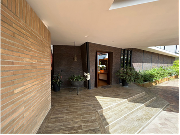Venta de casa de lujo con 840 m² en Haras santa Lucia, llanogrande