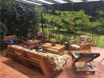 Casa finca a borde de embalse la Fé en el Retiro
