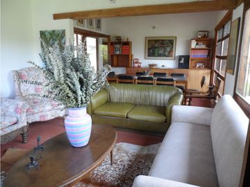 Arriendo casa campeste con 6 habitaciones por el aeropuerto JMC