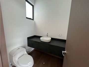 Casa en conjunto cerrado   Fizebad