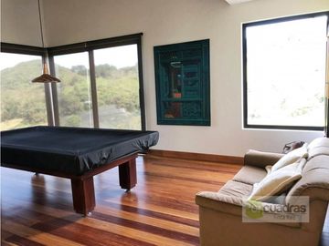 Casa finca de 450 m² en Pontezuela en unidad cerrada