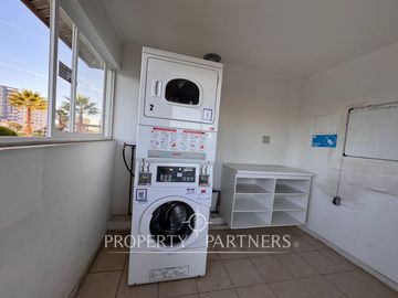 ¡Gran oportunidad! Departamento en 2da línea con vista poniente