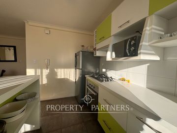 ¡Gran oportunidad! Departamento en 2da línea con vista poniente