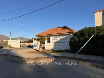 ¡Gran oportunidad! Departamento en 2da línea con vista poniente