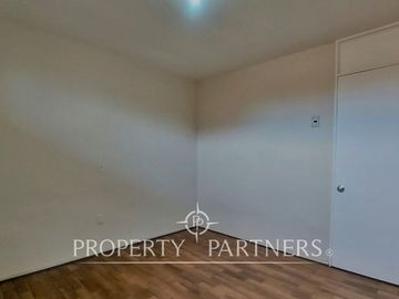 Cómoda y amplia casa de 2 pisos, ideal para remodelar, a minutos del metro Hernando de Magallanes