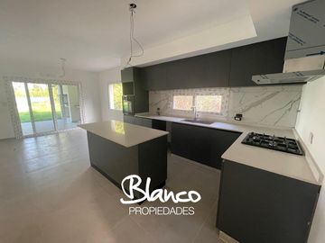 Casa en Venta en Haras Santa Maria, Escobar, G.B.A. Zona Norte, Argentina