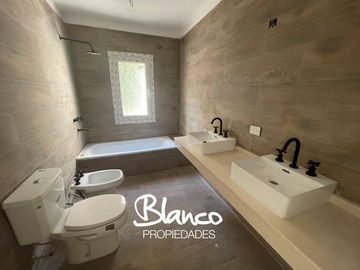 Casa en Venta en Haras Santa Maria, Escobar, G.B.A. Zona Norte, Argentina
