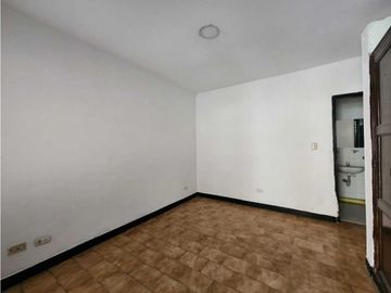 VENTA DE CASA EN PRADOS DEL NORTE- CALI