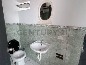 **Alquiler de Exclusiva Casa de Playa con Piscina en Punta Negra **