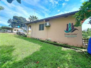 VENDO CASA A 25 MINUTOS DEL MAR