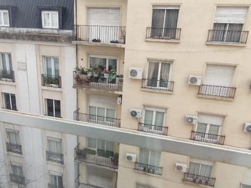 VENTA DEPTO 3 AMBIENTES CON PILETA EN RECOLETA