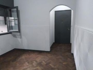 CABALLITO/2AMB MEDIO/APTO CREDITO/1 PISO ESCALERA,AMPLIO/SUBTE LINEA, /METROS ACOYTE LATERAL