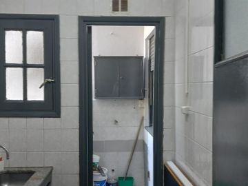 CABALLITO/2AMB MEDIO/APTO CREDITO/1 PISO ESCALERA,AMPLIO/SUBTE LINEA, /METROS ACOYTE LATERAL