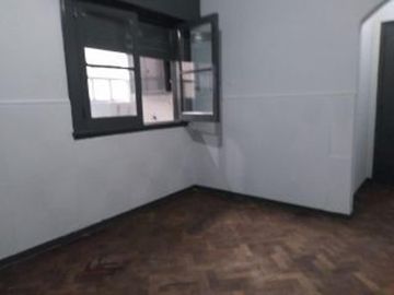 CABALLITO/2AMB MEDIO/APTO CREDITO/1 PISO ESCALERA,AMPLIO/SUBTE LINEA, /METROS ACOYTE LATERAL