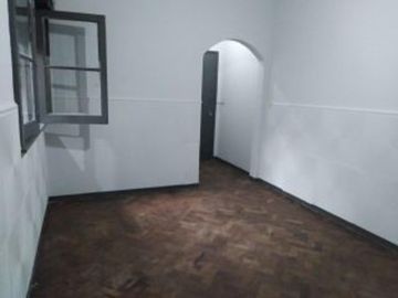 CABALLITO/2AMB MEDIO/APTO CREDITO/1 PISO ESCALERA,AMPLIO/SUBTE LINEA, /METROS ACOYTE LATERAL