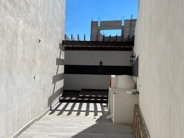 Casa en venta en Pedregal del Río, San Juan del Río, Querétaro