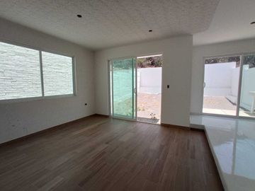 Casa en Venta en Solares Banthí, San Juan del Río, Querétaro.