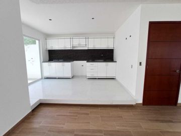 Casa en Venta en Solares Banthí, San Juan del Río, Querétaro.
