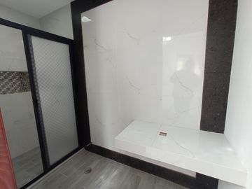 Casa en Venta en Solares Banthí, San Juan del Río, Querétaro.
