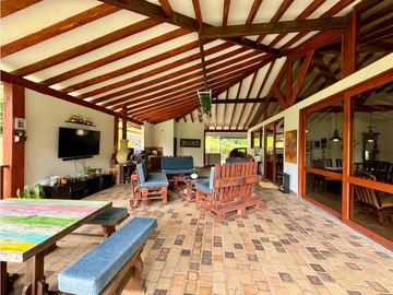 Vendo casa campestre sector Ojo de Agua, Rionegro