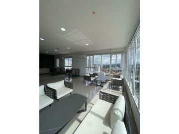 Vía España/ Apartamento/ Proyecto AR VENTA