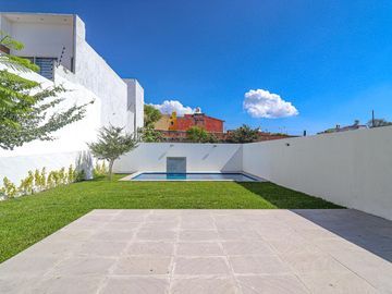 Casa en Fraccionamiento Lomas de Cuernavaca