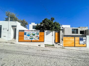 Casa en Fraccionamiento Lomas de Cuernavaca