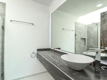 Casa en Fraccionamiento Lomas de Cuernavaca