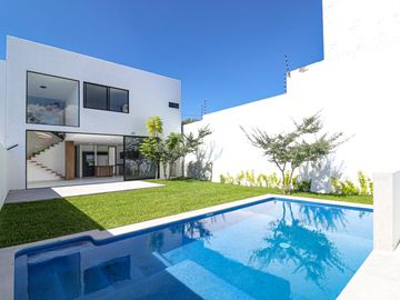 Casa en Fraccionamiento Lomas de Cuernavaca