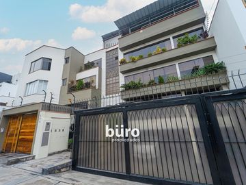 CÓMODO DEPARTAMENTO EN VENTA EN CHACARILLA, SURCO