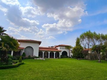 RESIDENCIA EN VENTA EN METEPEC, CLUB DE GOLF SAN CARLOS