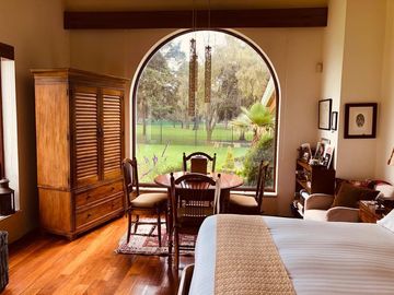RESIDENCIA EN VENTA EN METEPEC, CLUB DE GOLF SAN CARLOS