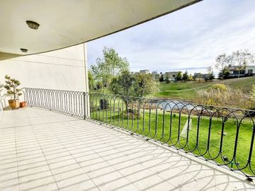 Departamento en venta en Bosque Real