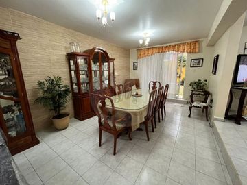 Casa en venta en Viveros del Valle