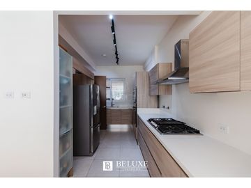 VENDO TOWN HOME EN THE RESERVE , SANTA MARIA (11)