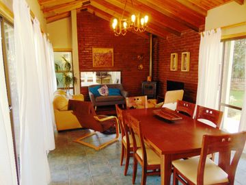 Vendo Casa 134 m2 Construidos, 4 Habitaciones, Olmué
