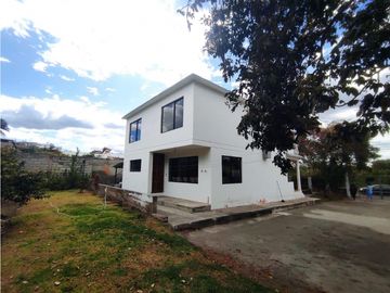 Casa - Puembo