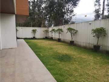 Departamento - Carcelén