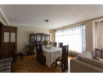 Casa - Monteserrín