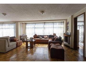 Casa - Monteserrín
