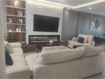 Conocoto, Casa, 154 m2, 3 habitaciones, 3 baños, 2 parqueaderos