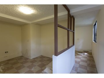 Las Orquideas, Casa, 441 m2, 10 habitaciones, 7 baños, 3 parqueaderos