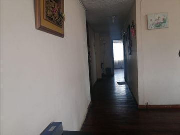 Iñaquito, Departamento, 175 m2, 4 habitaciones, 2 baños, 1 parqueadero