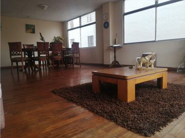 Iñaquito, Departamento, 175 m2, 4 habitaciones, 2 baños, 1 parqueadero