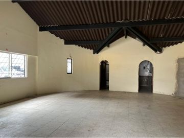 Sangolqui, Bodega, 94 m2, 1 ambiente, 1 baño